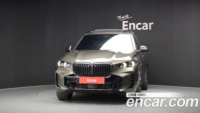 BMW X5 2026 — photo 3