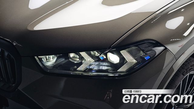 BMW X5 2026 — photo 8