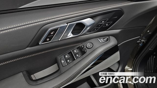 BMW X5 2026 — photo 30