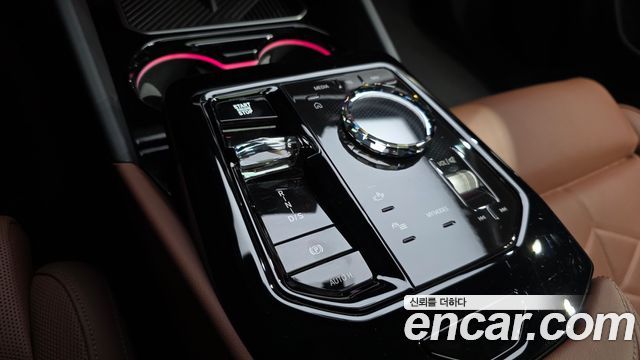 BMW 5-Series 2026 — photo 12