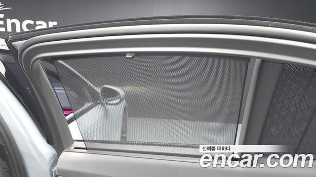 BMW 5-Series 2026 — photo 36