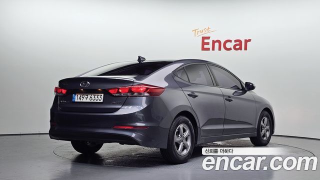 Hyundai AVANTE 2017 — photo 2