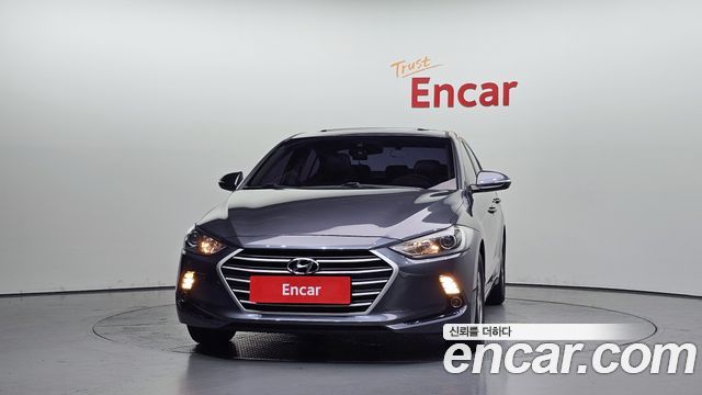 Hyundai AVANTE 2017 — photo 3