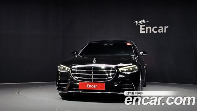 Mercedes-Benz S-Class 2024 — photo 3