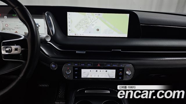 Genesis G90 2022 — photo 18