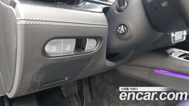 Genesis G90 2022 — photo 25