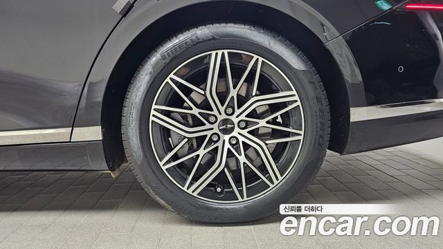 Genesis G90 2022 — photo 7