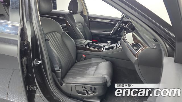 Genesis G90 2019 — photo 17