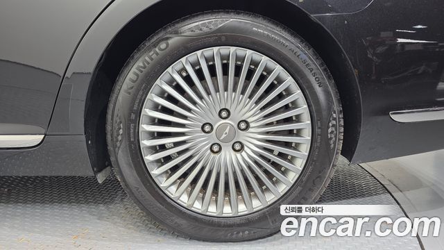 Genesis G90 2019 — photo 7
