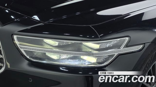 Genesis G90 2019 — photo 8