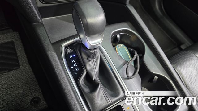 Hyundai Santafe 2019 — photo 12