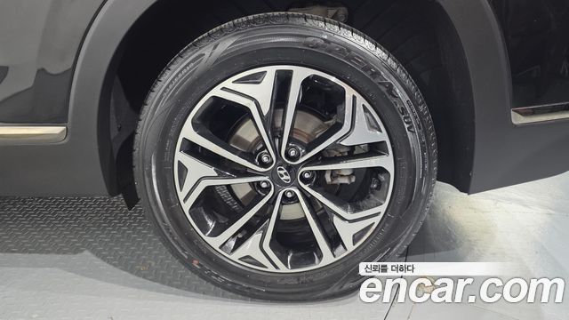 Hyundai Santafe 2019 — photo 7