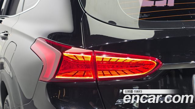 Hyundai Santafe 2019 — photo 9