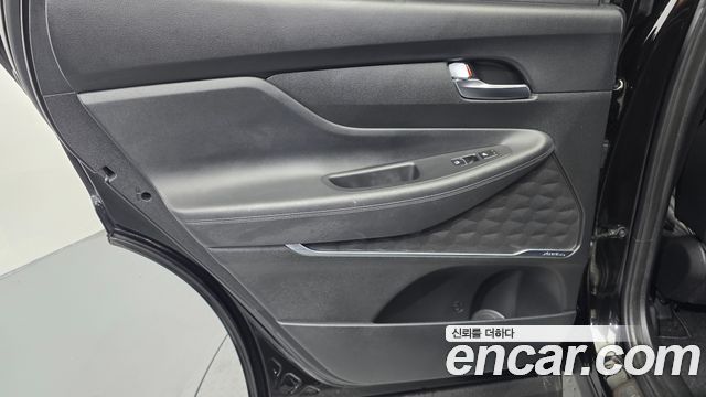 Hyundai Santafe 2019 — photo 15