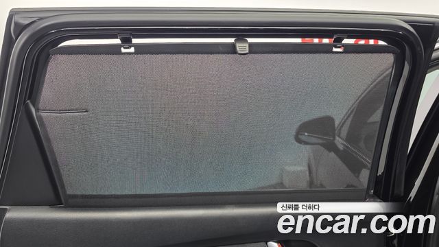 Hyundai Santafe 2019 — photo 28