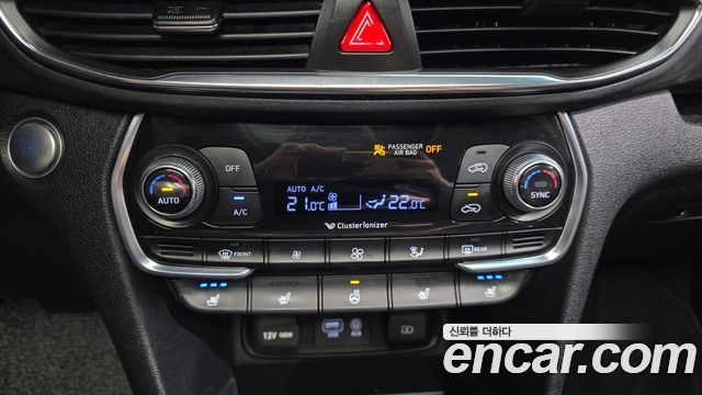 Hyundai Santafe 2019 — photo 32