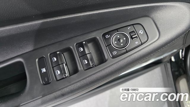 Hyundai Santafe 2019 — photo 34
