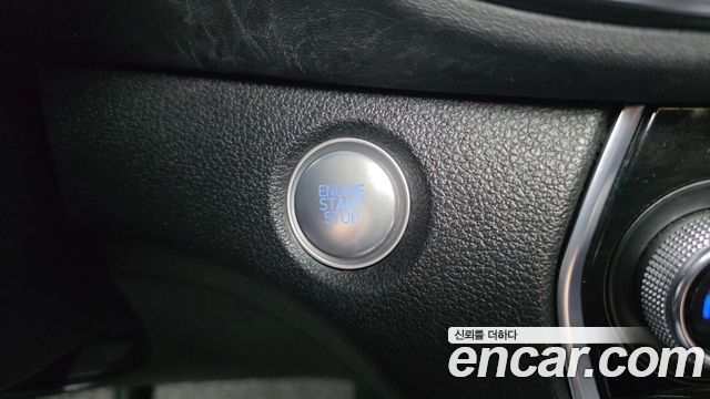 Hyundai Santafe 2019 — photo 37