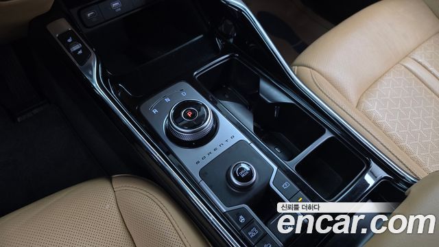 Kia Sorento 2023 — photo 12