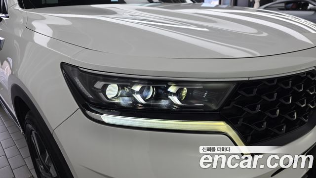 Kia Sorento 2023 — photo 8