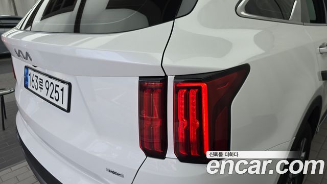 Kia Sorento 2023 — photo 9