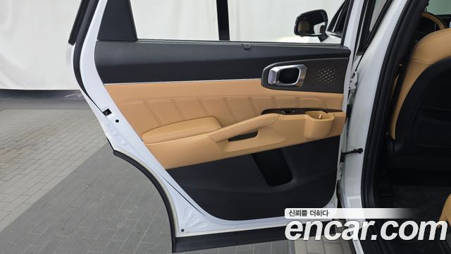 Kia Sorento 2023 — photo 15