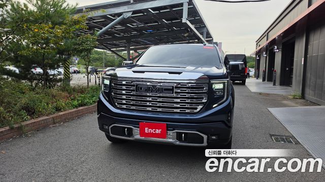 GMC Sierra 2023 — photo 3