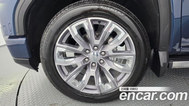 GMC Sierra 2023 — photo 5