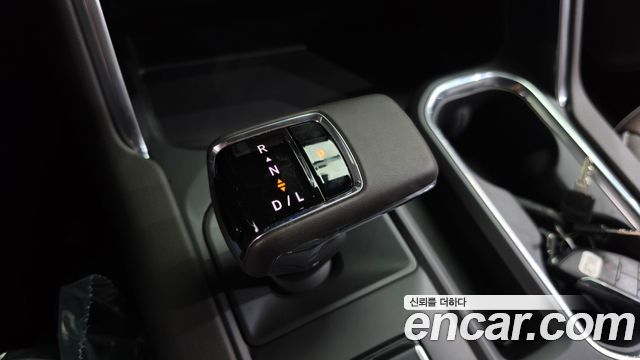 GMC Sierra 2023 — photo 12