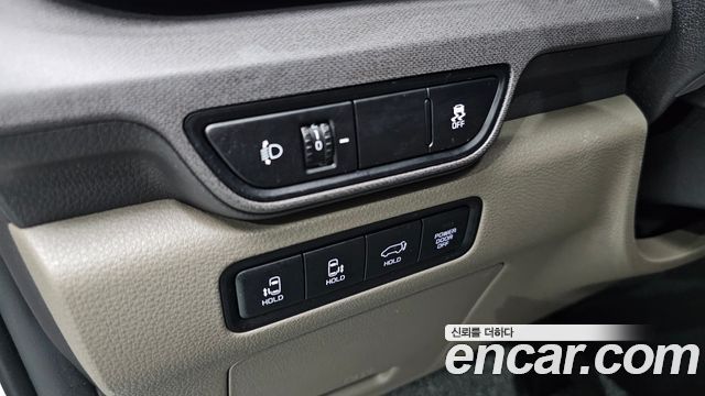 Kia Canival 2024 — photo 20