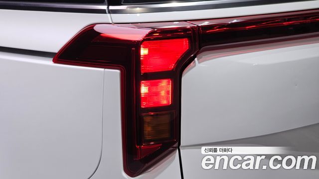 Kia Canival 2024 — photo 9