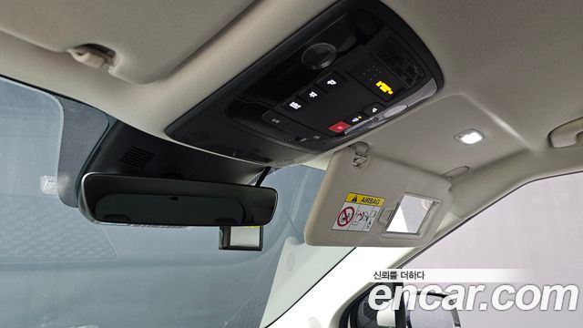 Kia Canival 2024 — photo 31