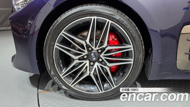 Kia Stinger 2018 — photo 5