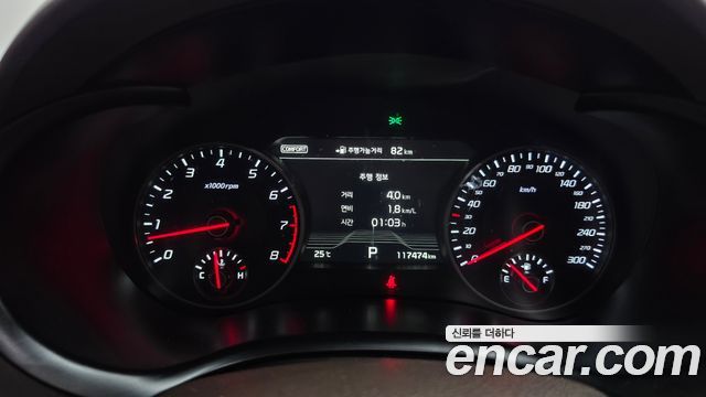 Kia Stinger 2018 — photo 8