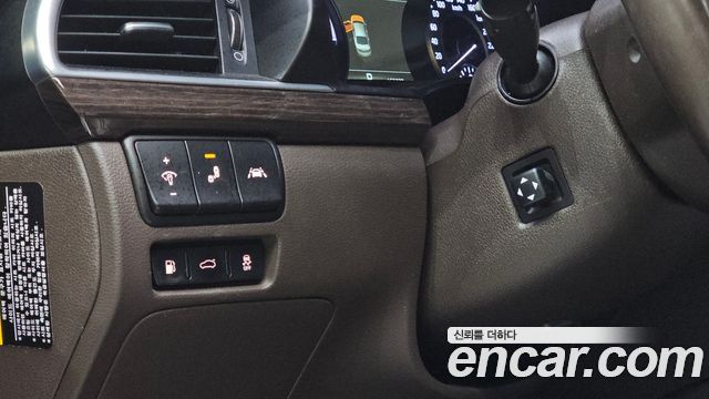 Kia K7 2017 — photo 17