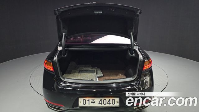 Kia K7 2017 — photo 20