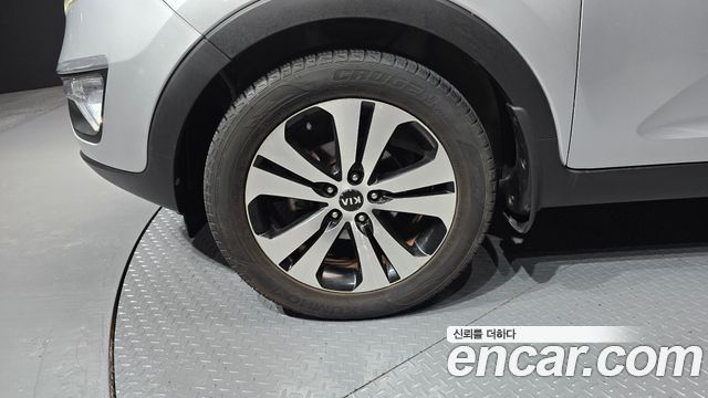 Kia Sportage 2011 — photo 5