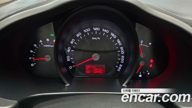 Kia Sportage 2011 — photo 8