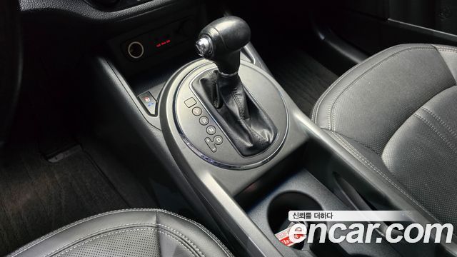 Kia Sportage 2011 — photo 9