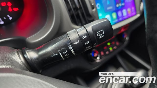Kia Sportage 2011 — photo 17