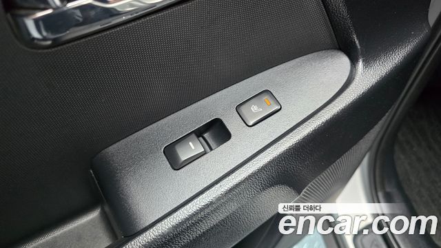 Kia Sportage 2011 — photo 19