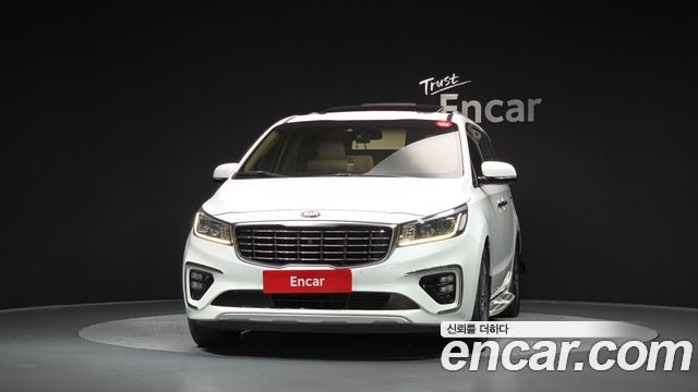 Kia Canival 2019 — photo 3