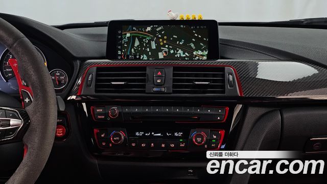 BMW M4 2018 — photo 20
