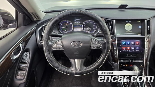 Infiniti Q50 2015 — photo 13