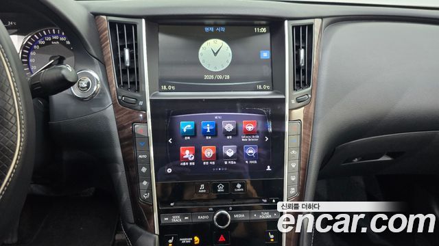 Infiniti Q50 2015 — photo 14