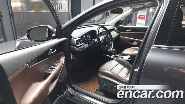 Kia Sorento 2017 — photo 13