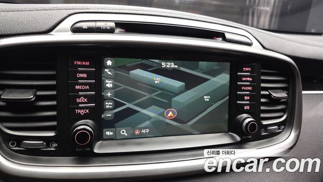 Kia Sorento 2017 — photo 21