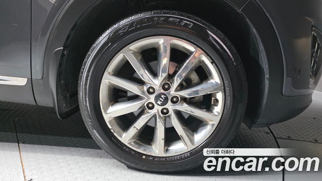 Kia Sorento 2017 — photo 7