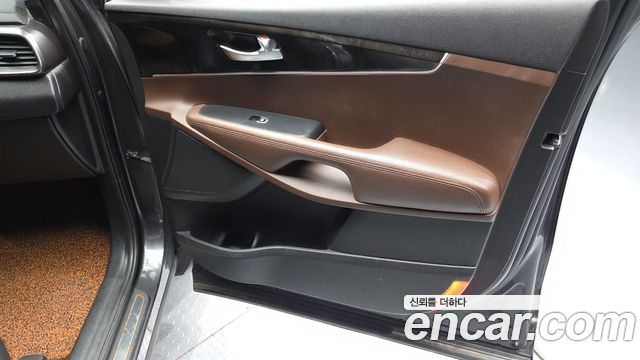 Kia Sorento 2017 — photo 14