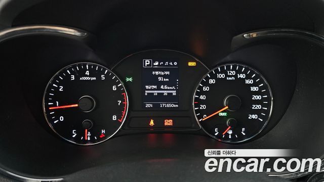 Kia K3 2017 — photo 11